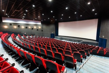 Фонд кино объявляет сбор заявок на поддержку модернизации кинозалов в 2020 году