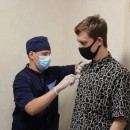 «Бизнес за здоровье» - в Череповце стартовала акция по массовому вакцинированию персонала на предприятиях